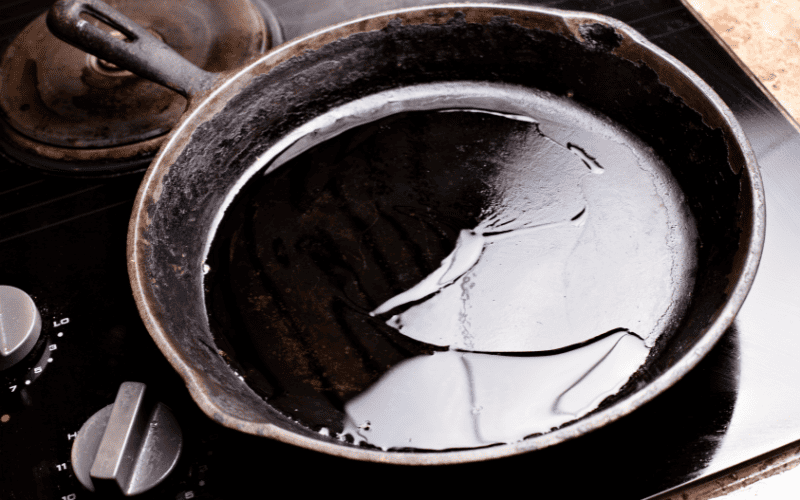What's The Best Oil For Seasoning A Cast-Iron Skillet? - The Coconut Mama